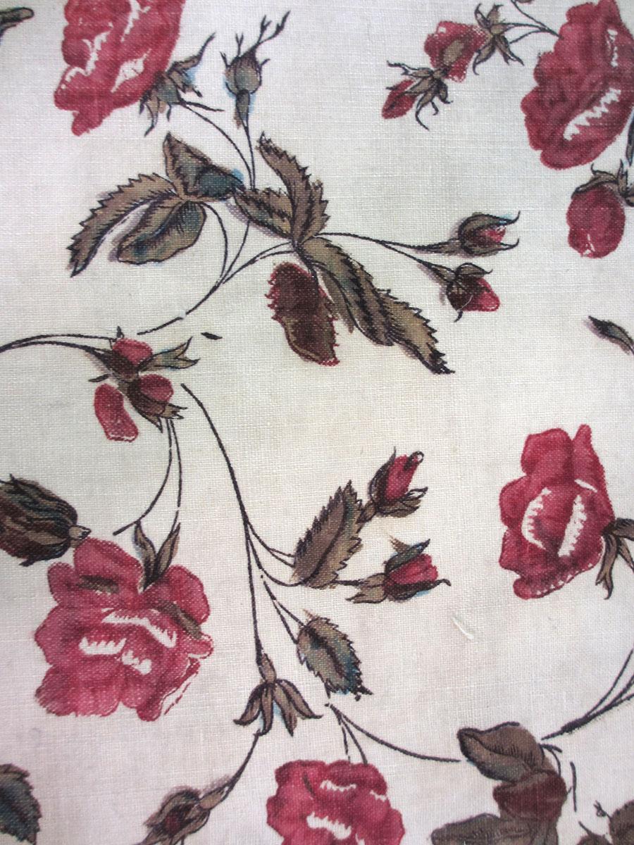 1956.0056.015 textile, printed repeat