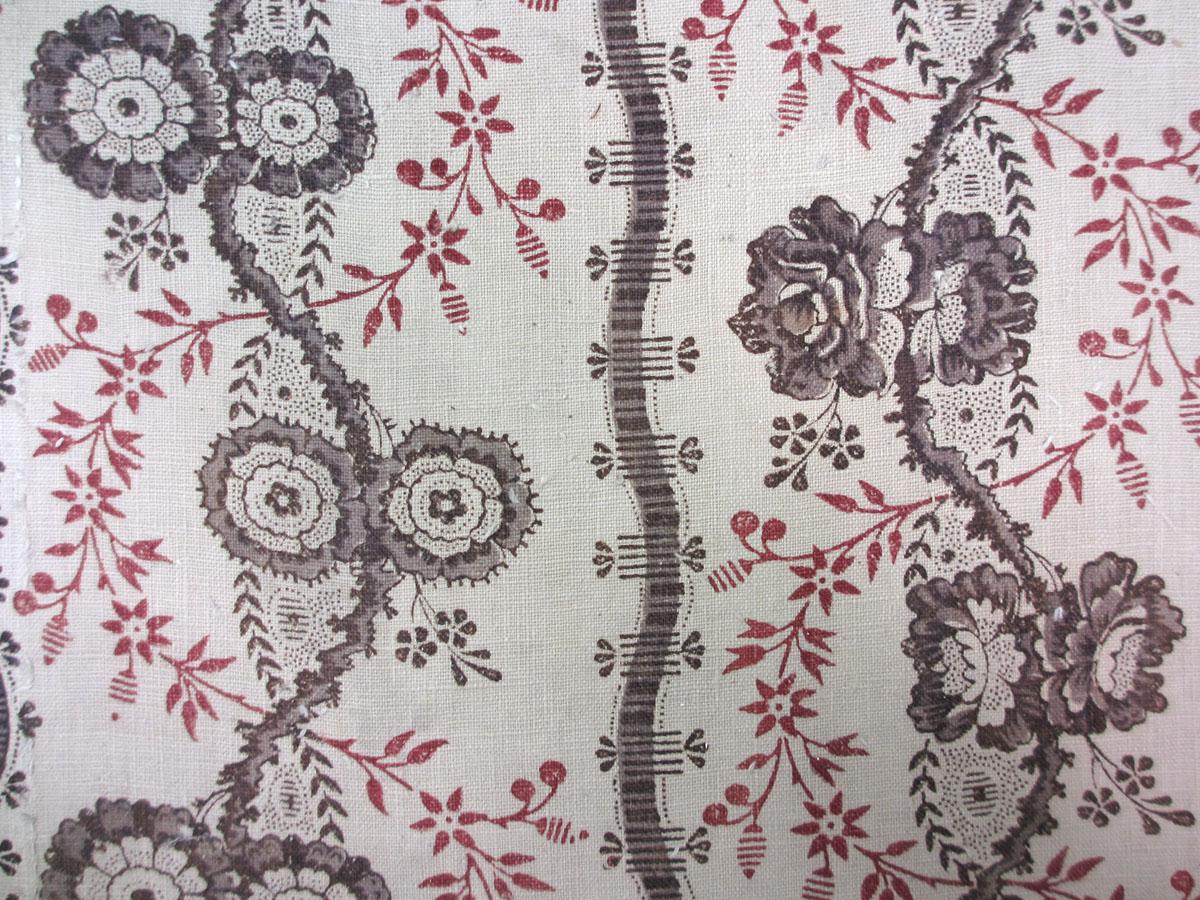 1956.0056.023 textile, printed repeat