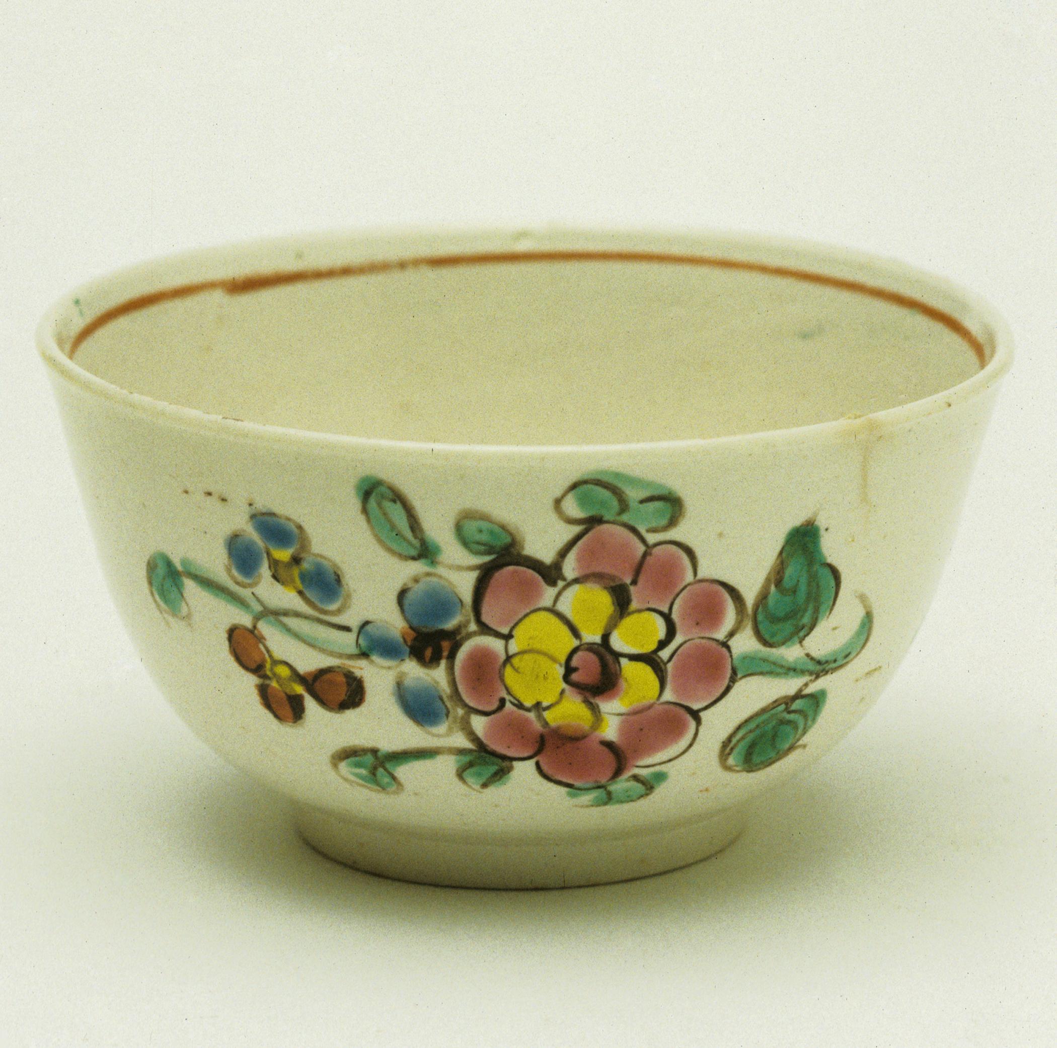 1956.0074 Stoneware tea cup