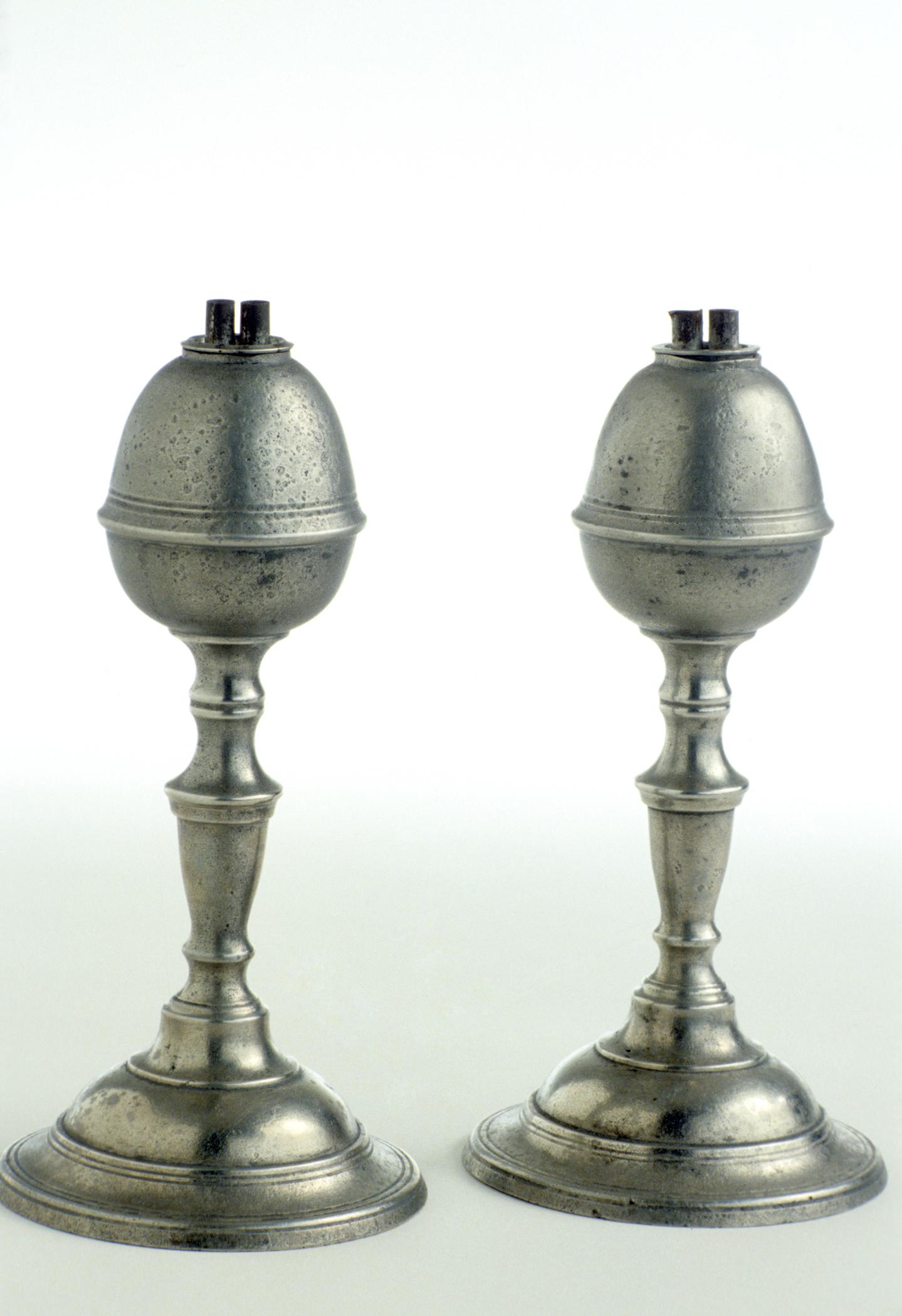 1956.0075.002, .003 Britannia lamps