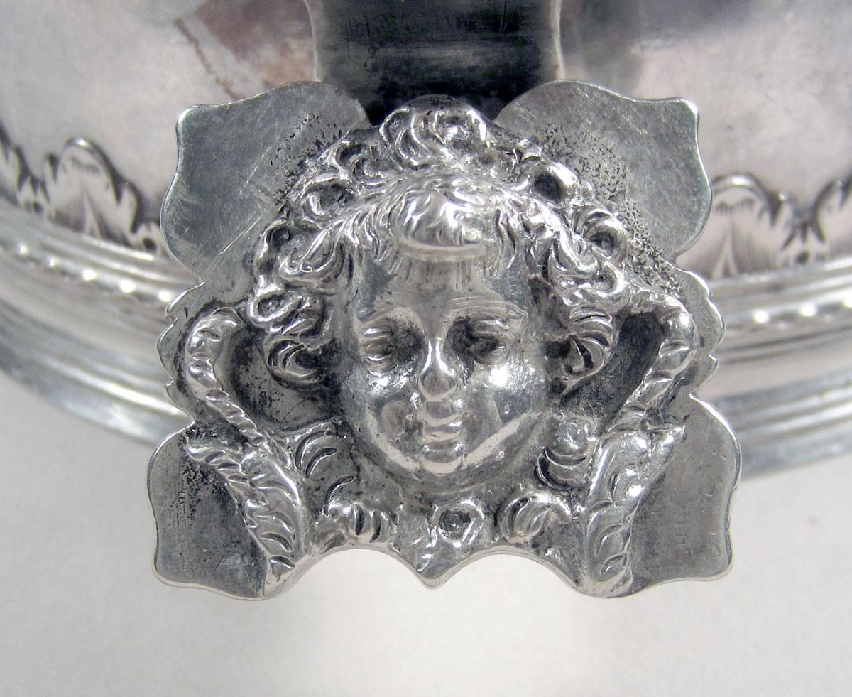 1956.0084 Silver Tankard detail handle decoration 2