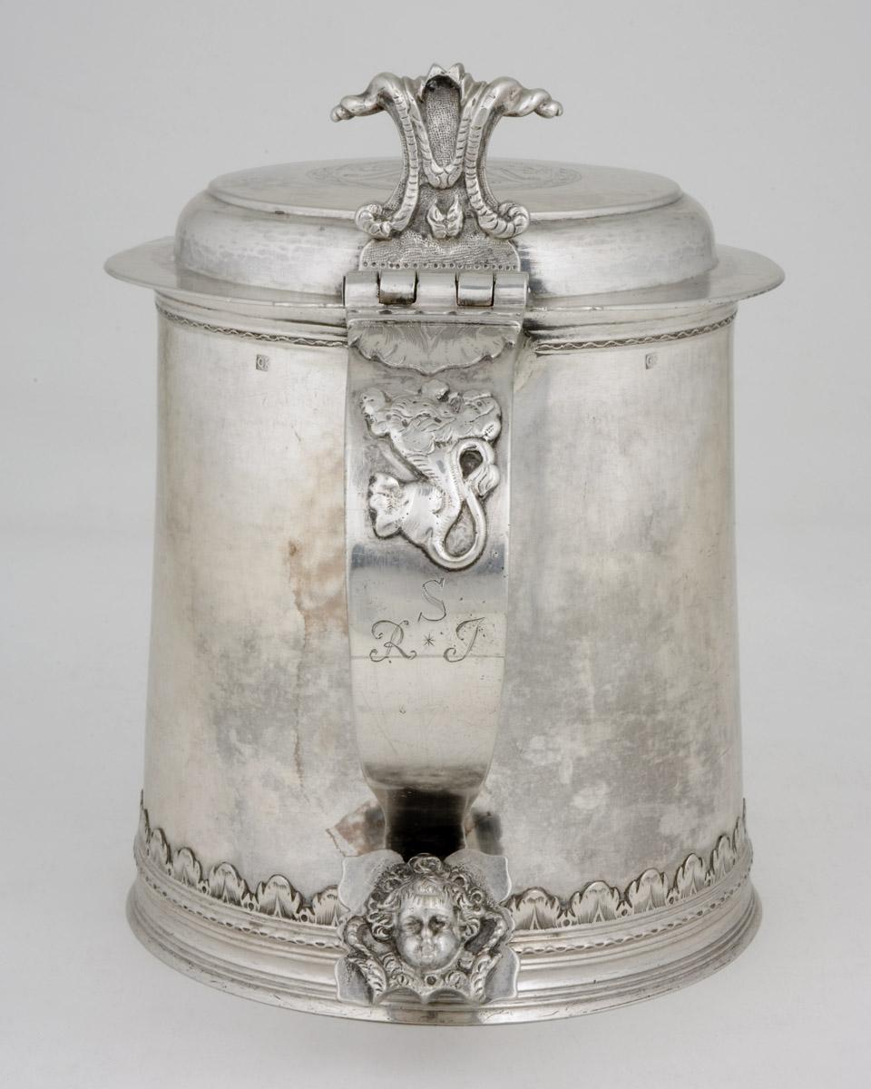 1956.0084 Tankard (view 4)