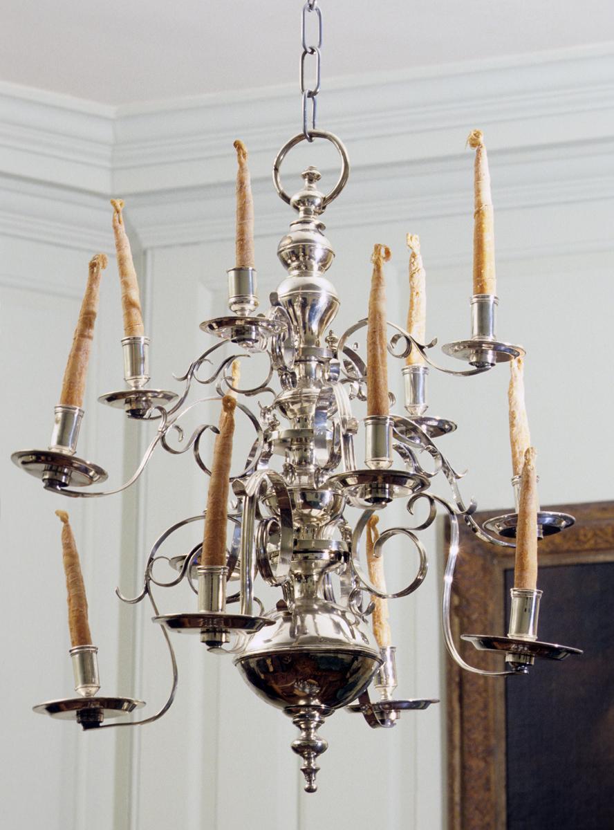 1956.0519 Chandelier, view 5