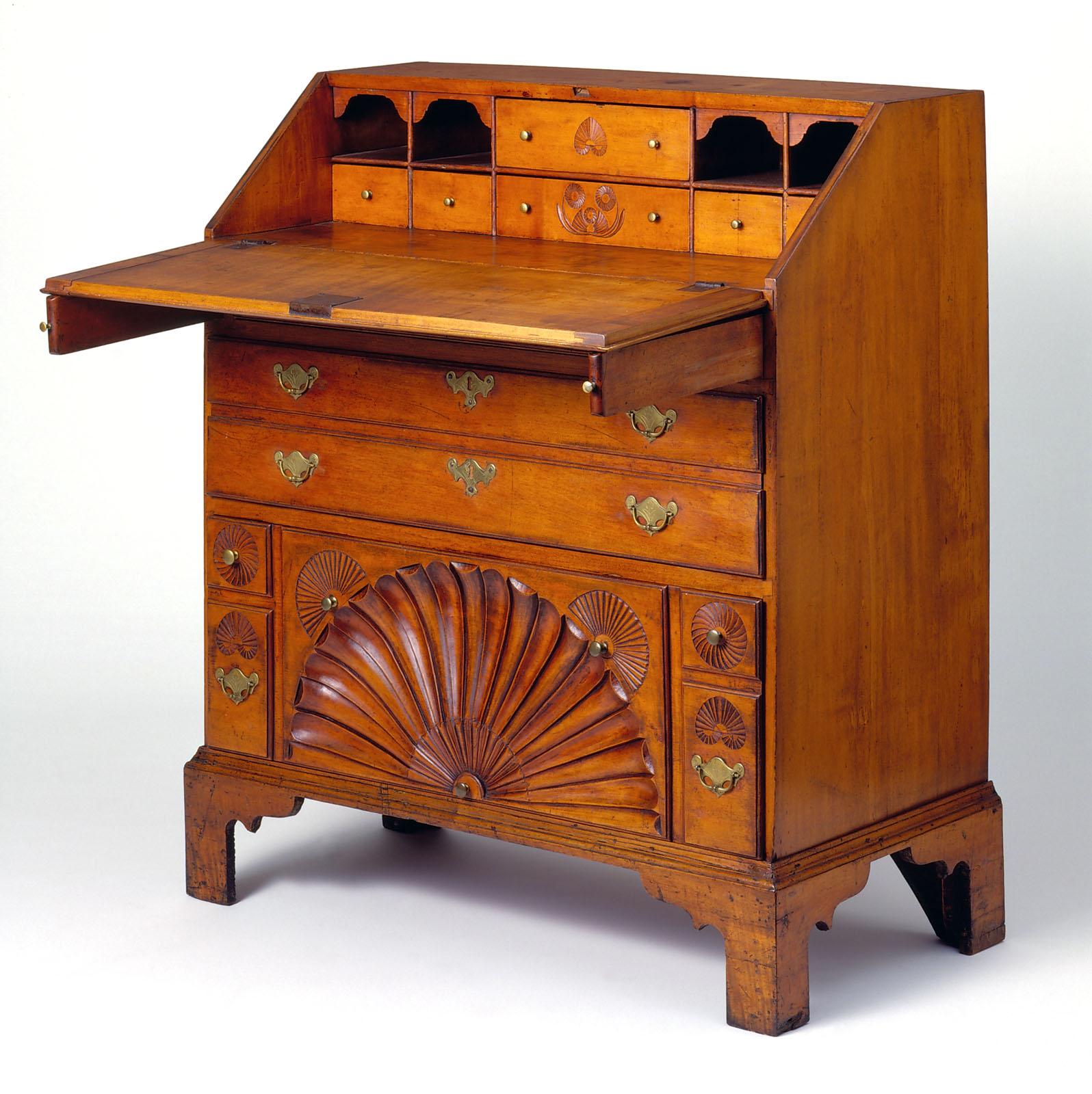 1956.0522 Desk, view 1
