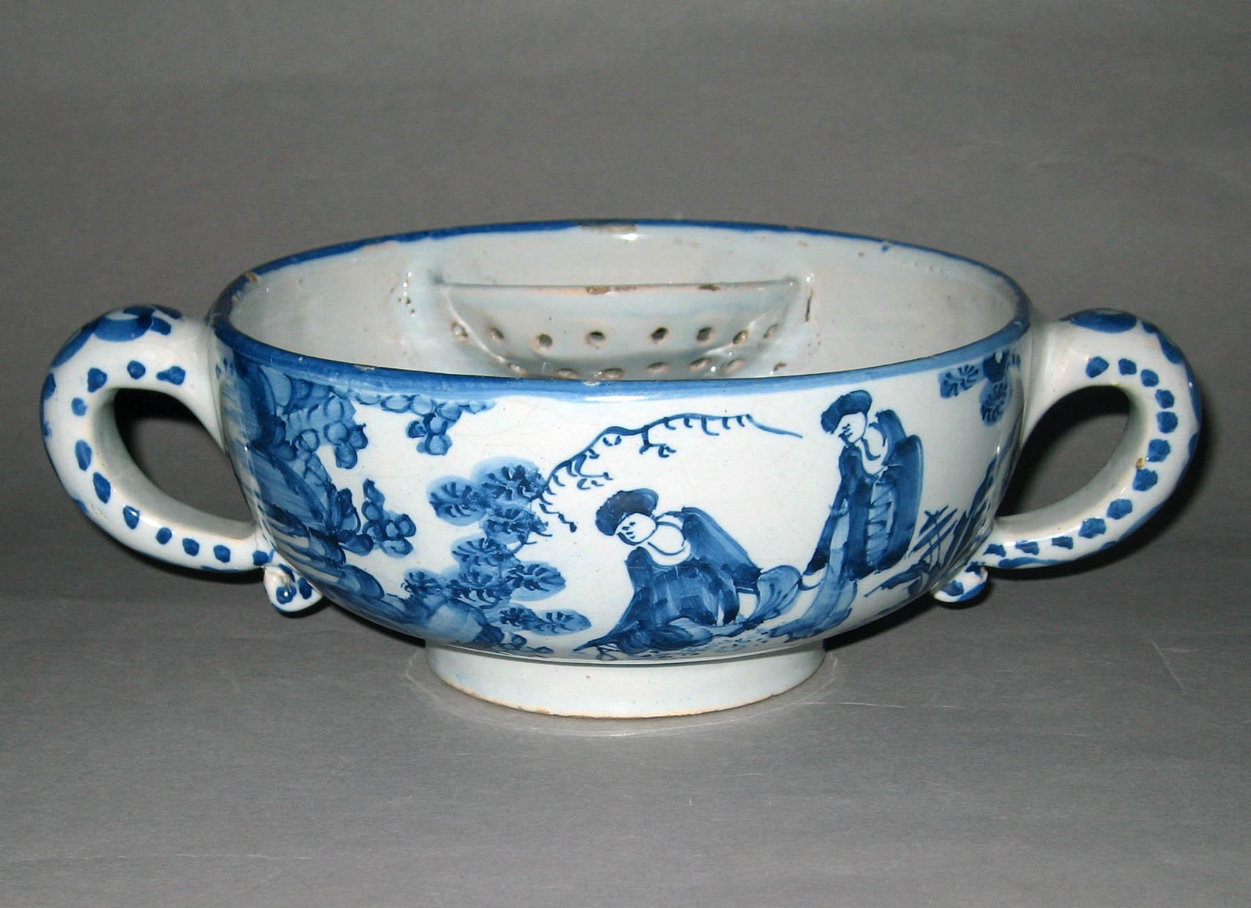 1956.0535 Earthenware bowl
