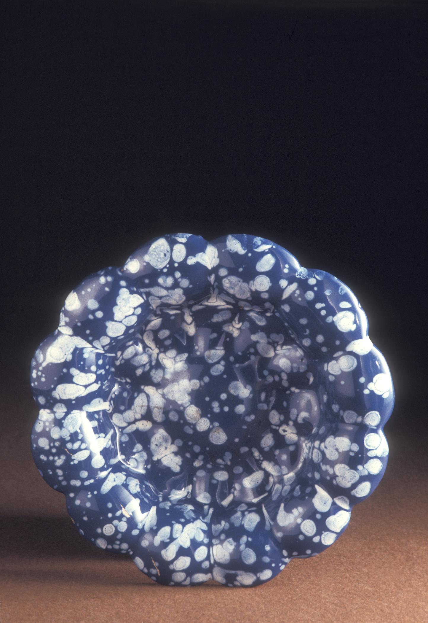 1952.0192 Dish