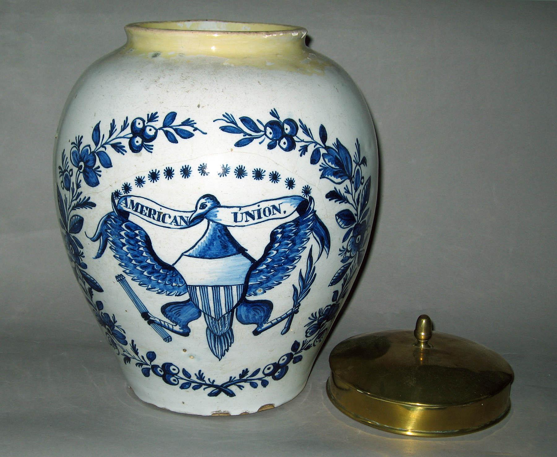 1956.0540 A, B Tobacco jar and cover