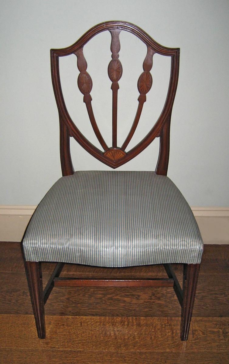 1956.0545 view 2