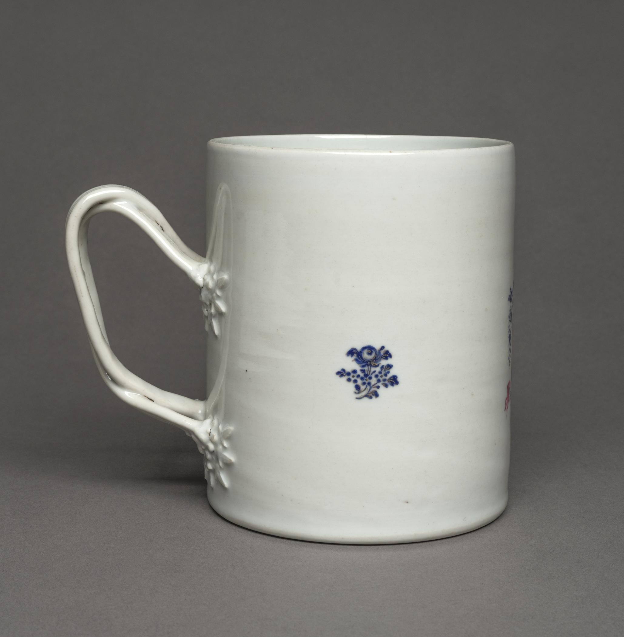 1956.0547 Mug, view 4