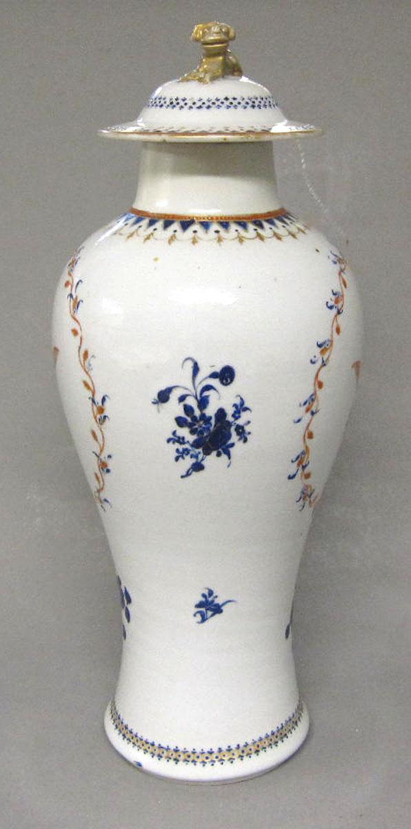 1956.0551.001 A, B Porcelain garniture vase face two