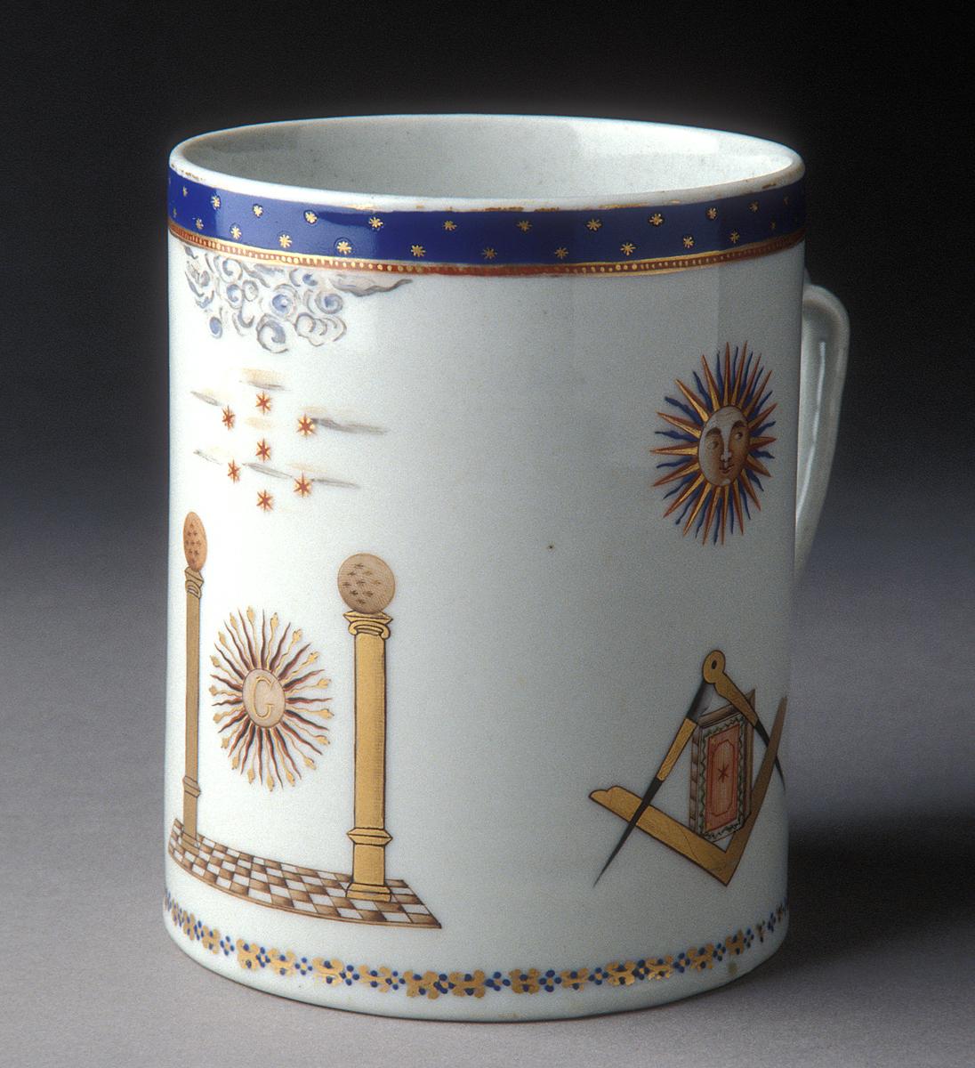 1956.0557 Mug