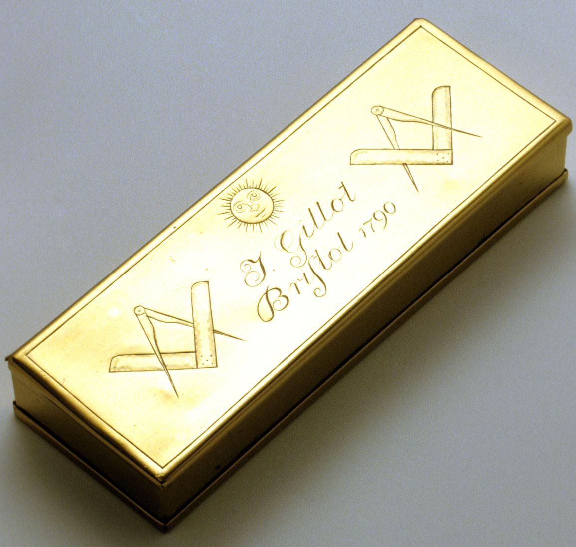 1956.0558 Box