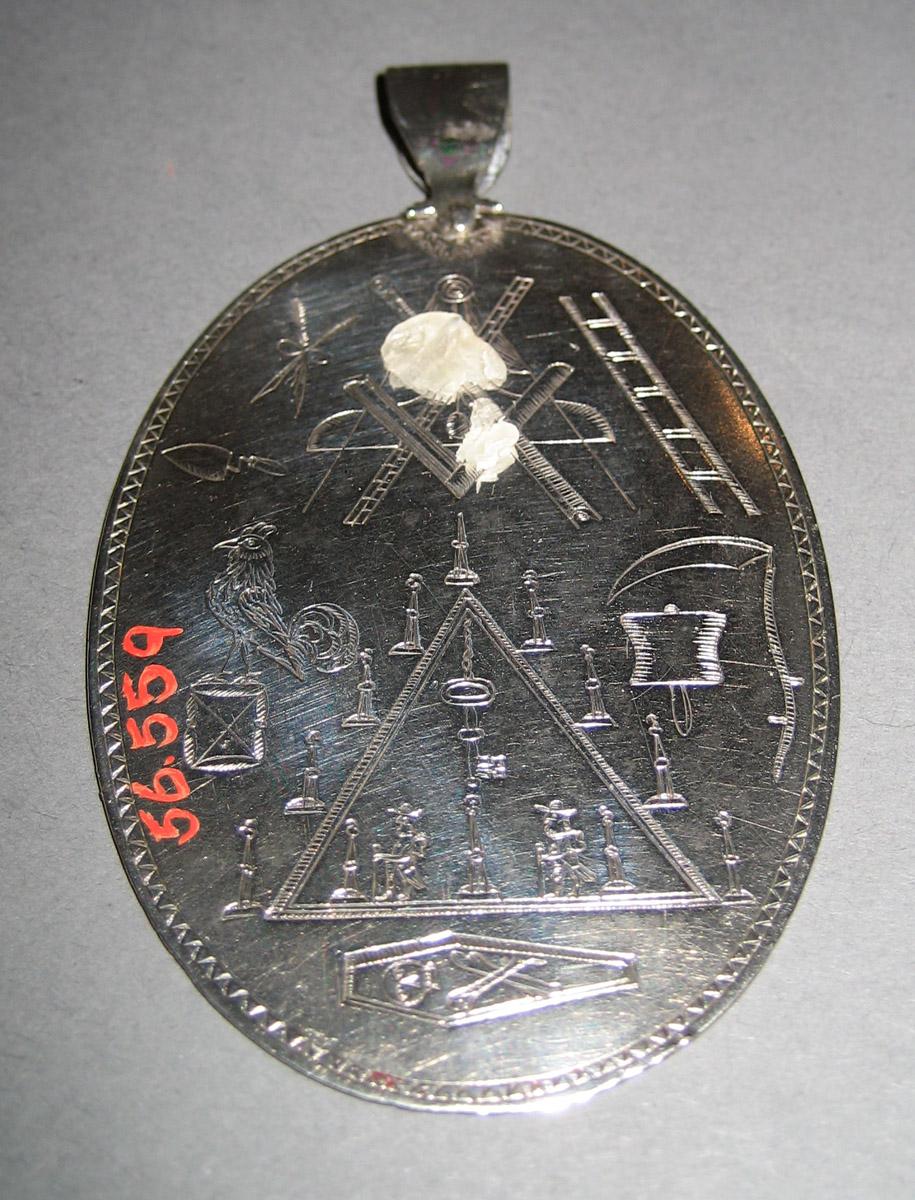 1956.0559 Medal (detail)