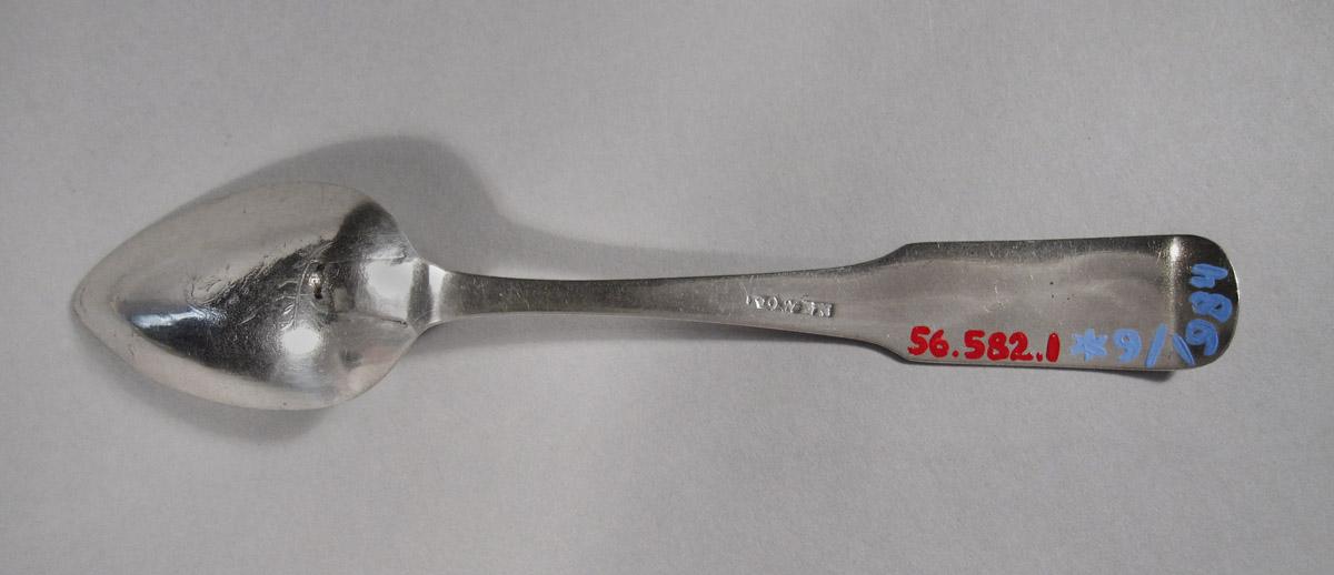 1956.0582.001 Spoon, underside