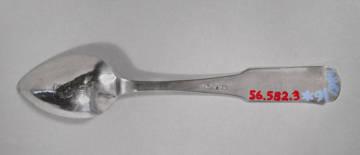 1956.0582.003 Spoon, underside
