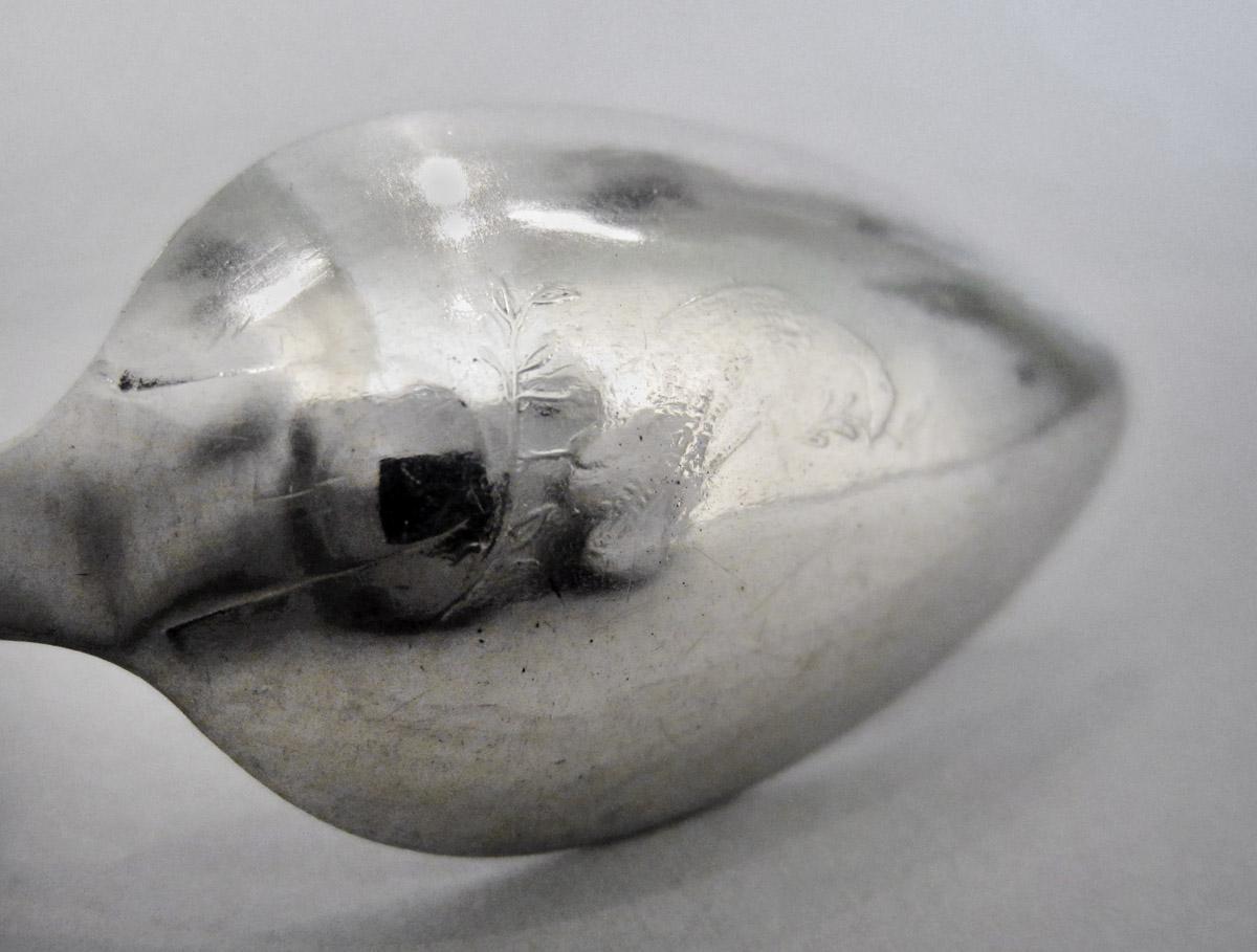 1956.0582.003 Spoon, drop decoration