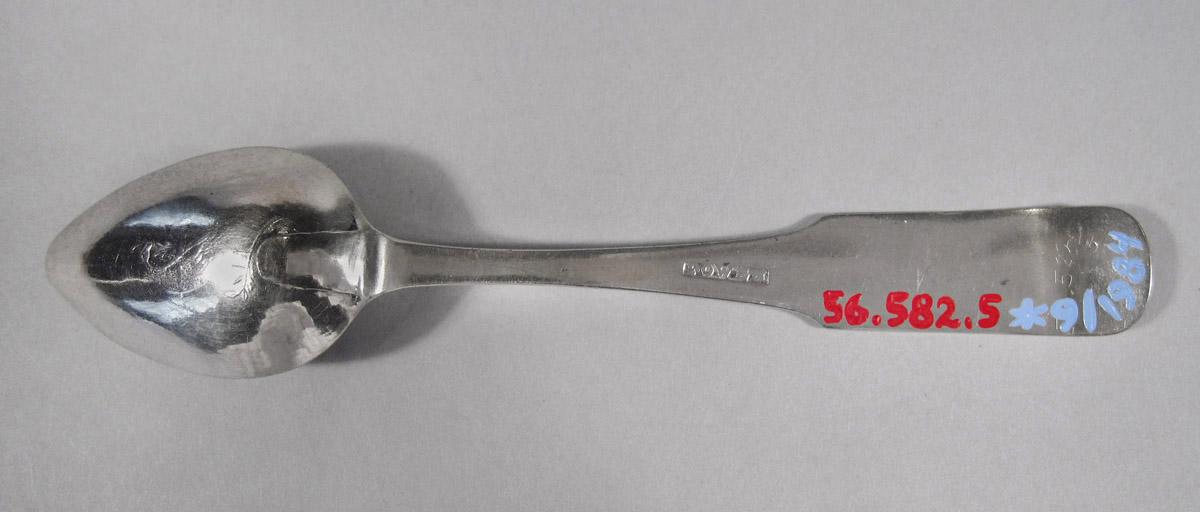 1956.0582.005 Spoon, underside