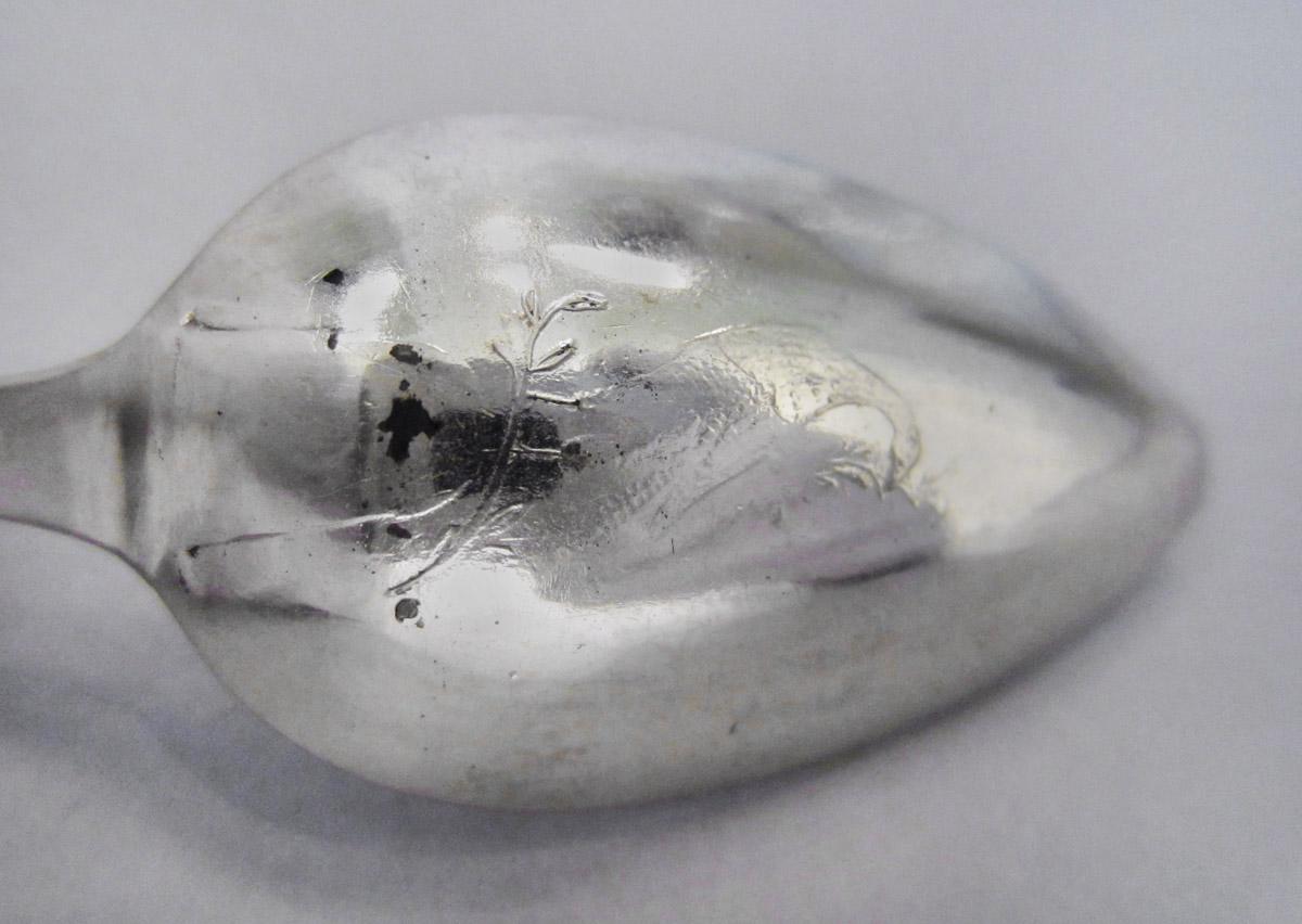 1956.0582.006 Spoon, drop decoration