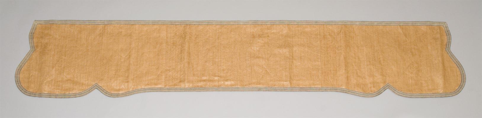 1956.0588  Window hanging, valance