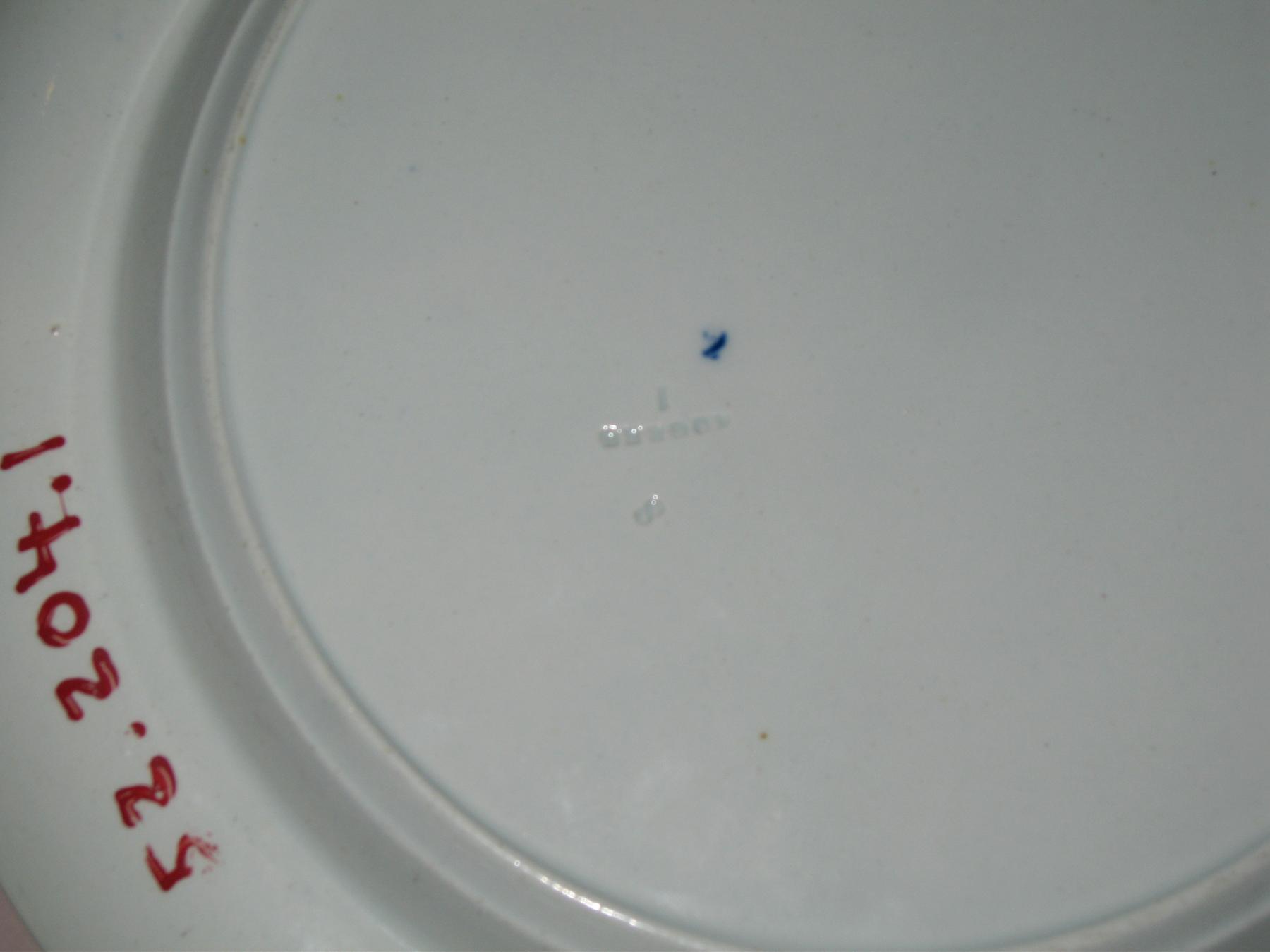 1952.0204.001 Plate (mark)