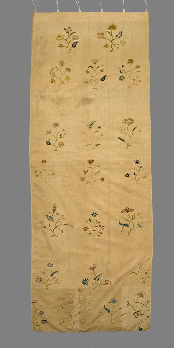 1956.0599.003 Bed Hanging, Side Curtain