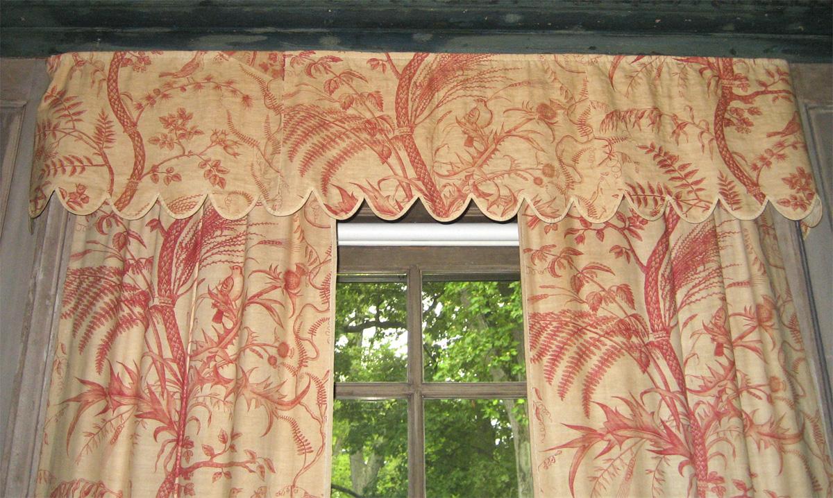 1956.0603.002  Valance