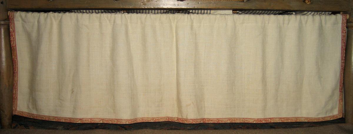 1956.0604 B Base valance