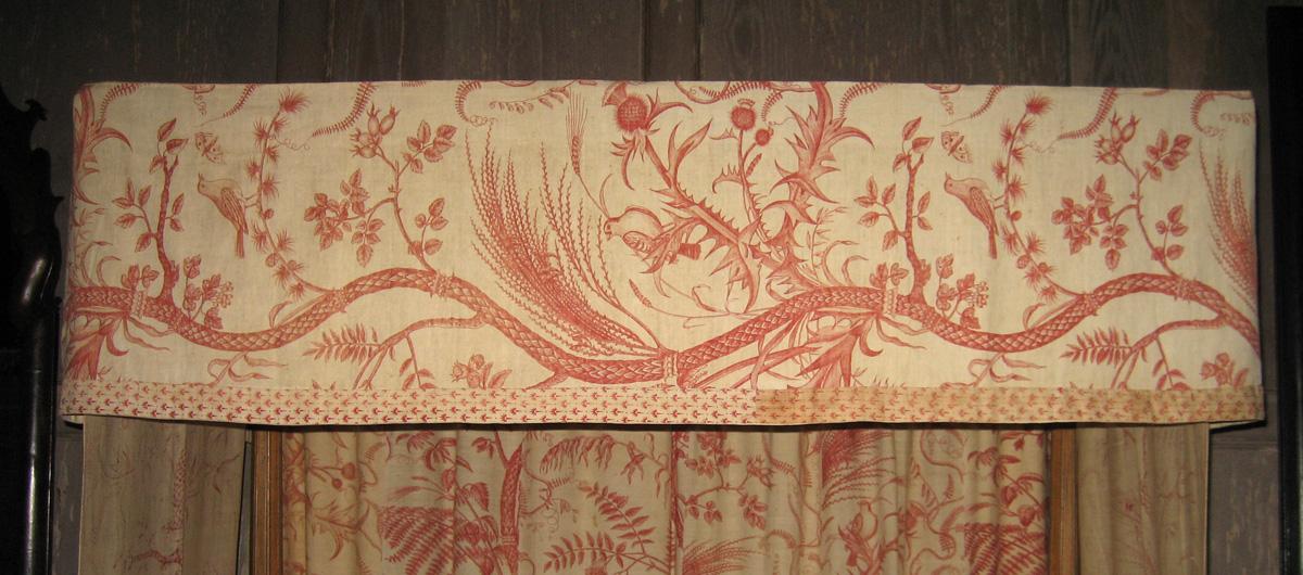 1956.0604.005 Valance