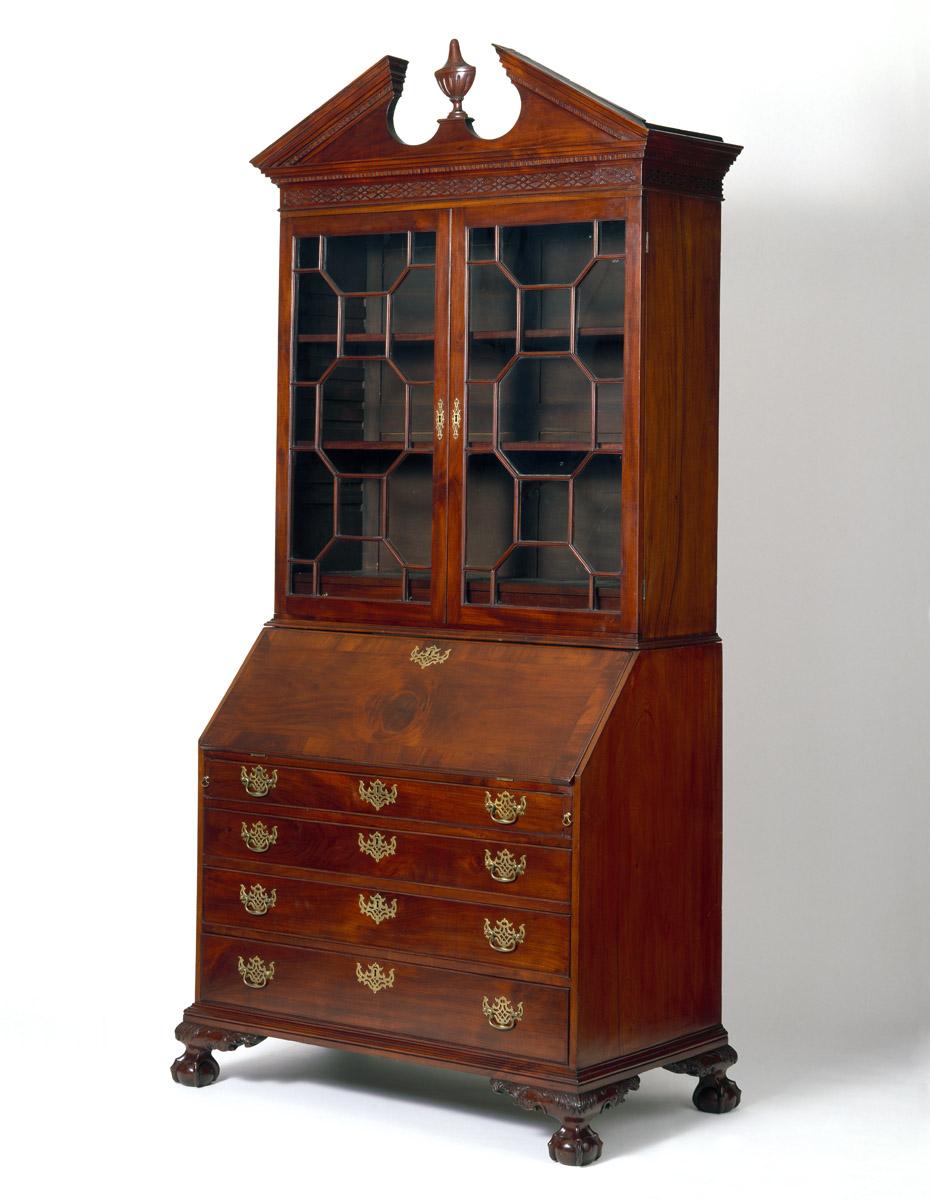 1951.0031 Desk and bookcase