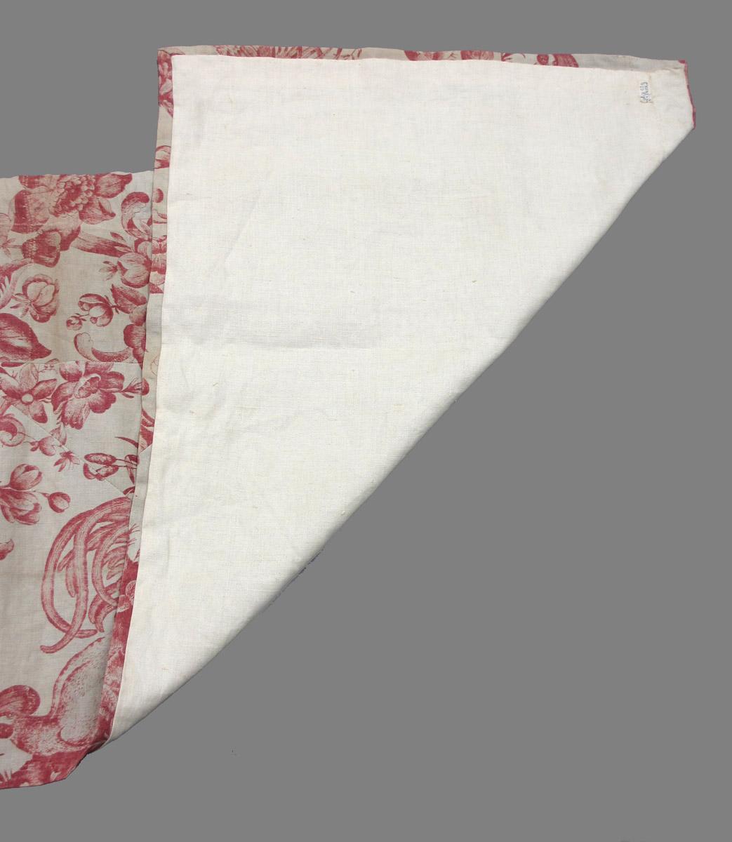 1956.0614.004 Bed Hanging folded corner