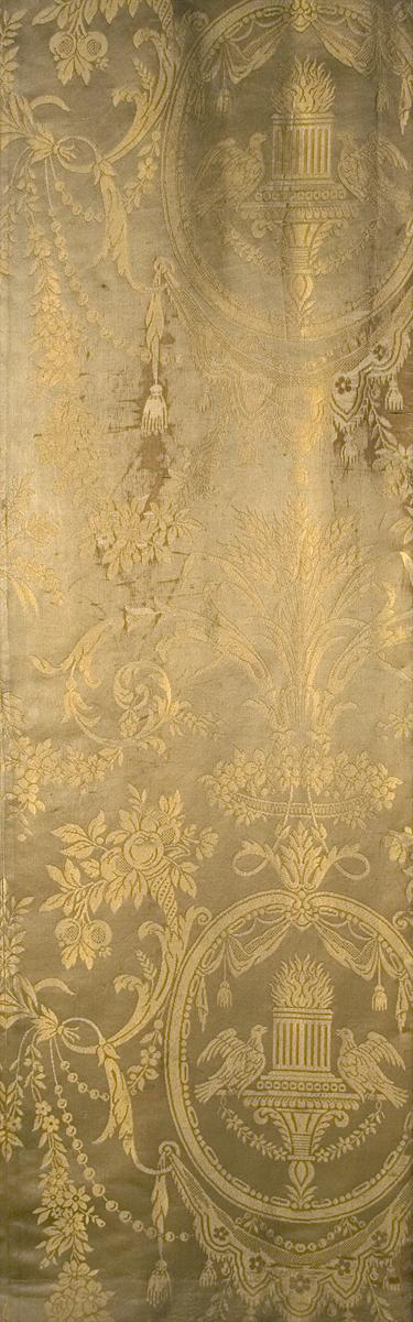 1956.0616.002 B Window Hanging, Side Curtain, Pattern Repeat