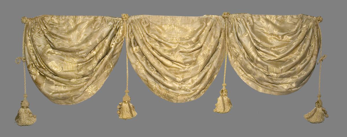 1956.0616.002 C Window Hanging, Valance