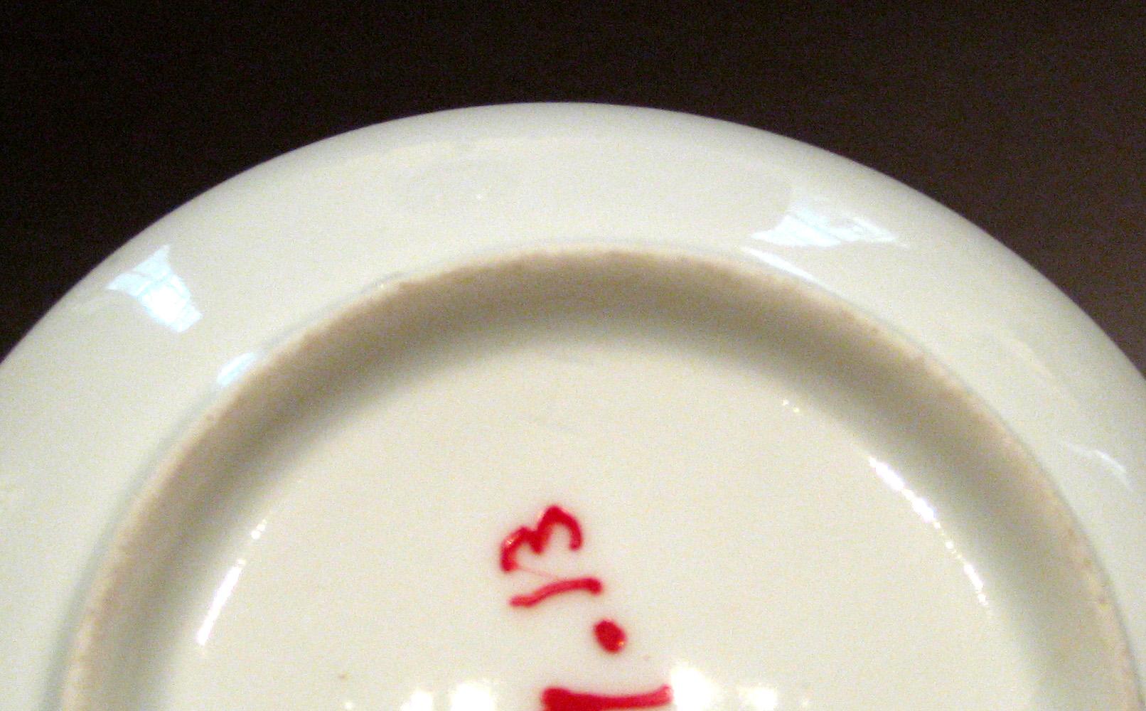 1957.0009.013 Saucer (mark)