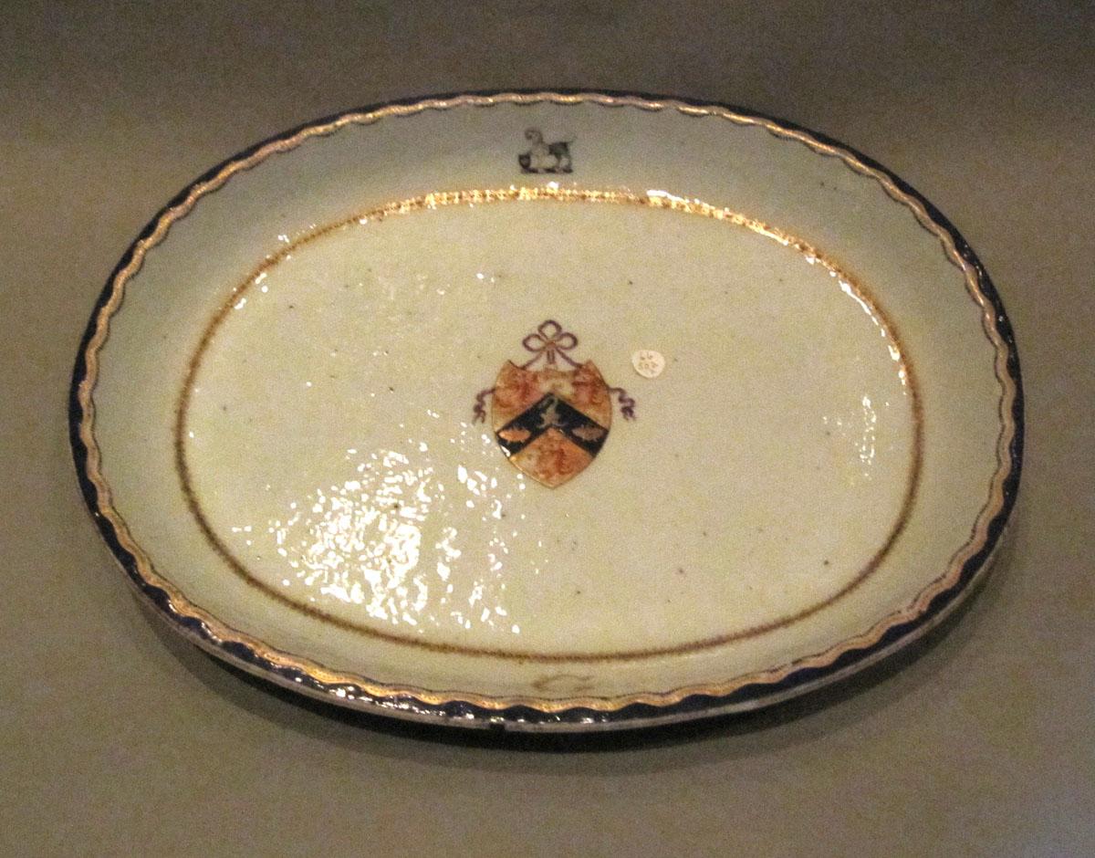 1966.0502.004 Porcelain platter