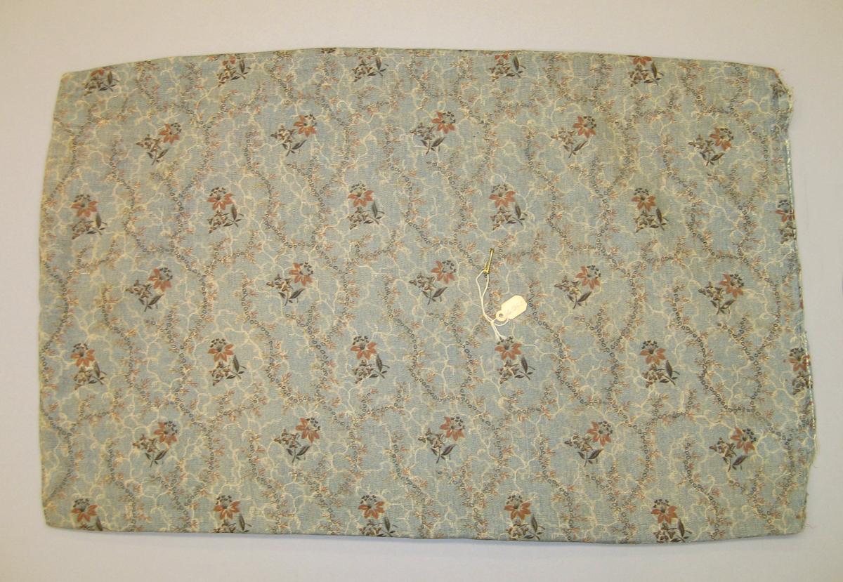 1966.0516.003 Cushion, pillow reverse
