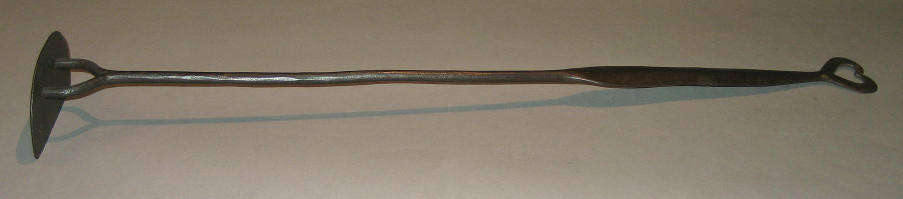 1966.0525 Coal rake