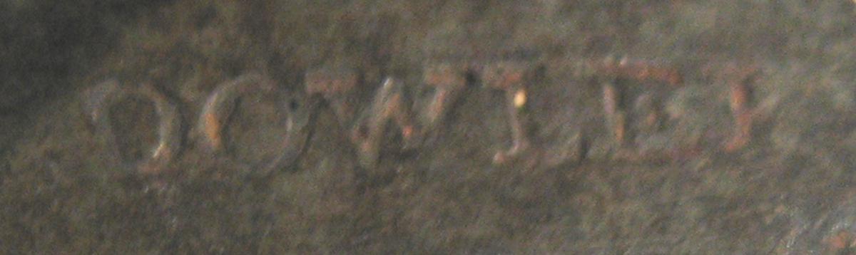1966.0545 Snuffer stand (mark)
