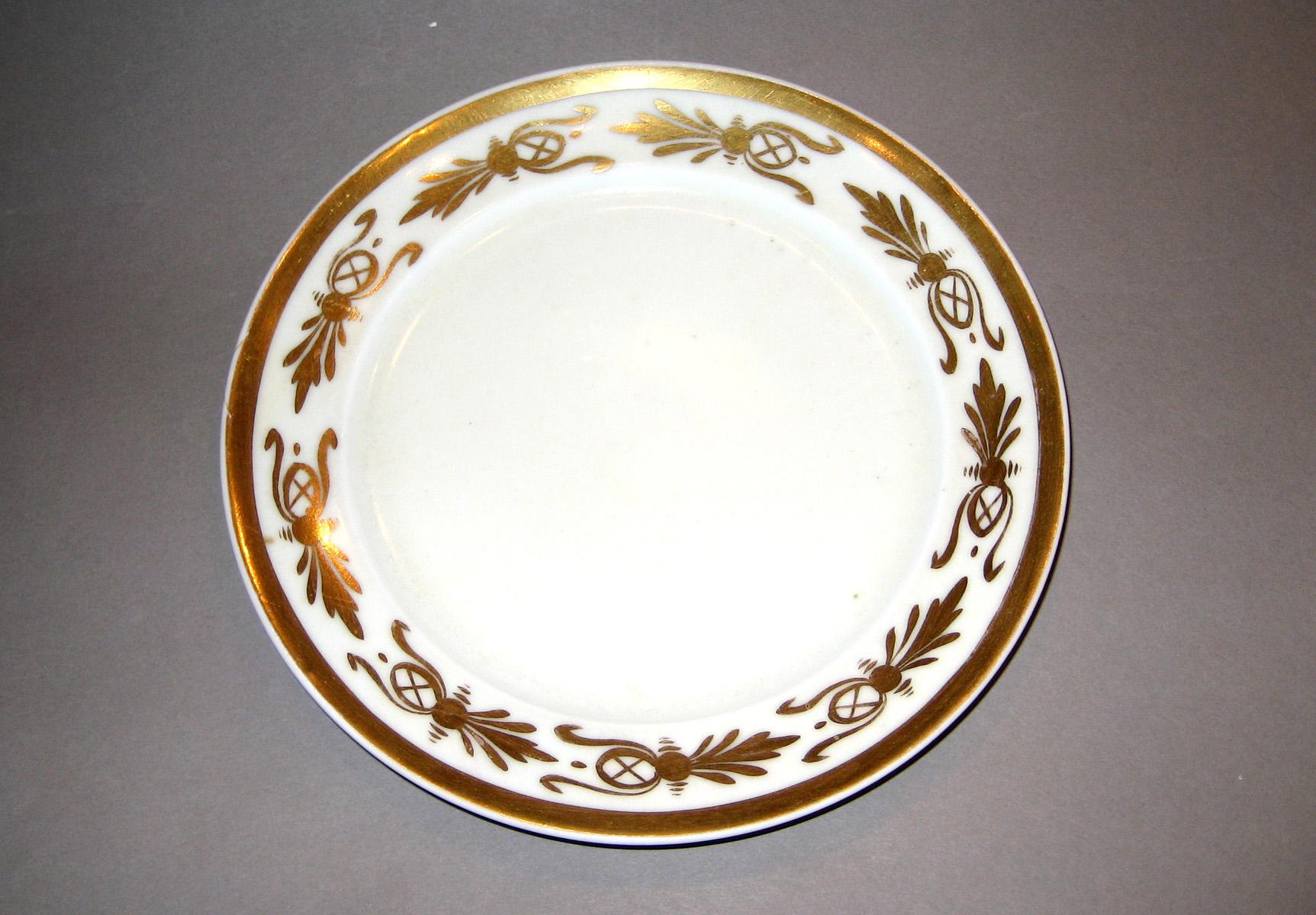1957.0009.042 Plate