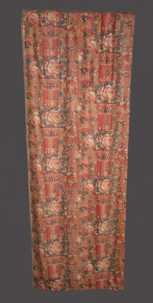 1966.0562 C Side Curtain