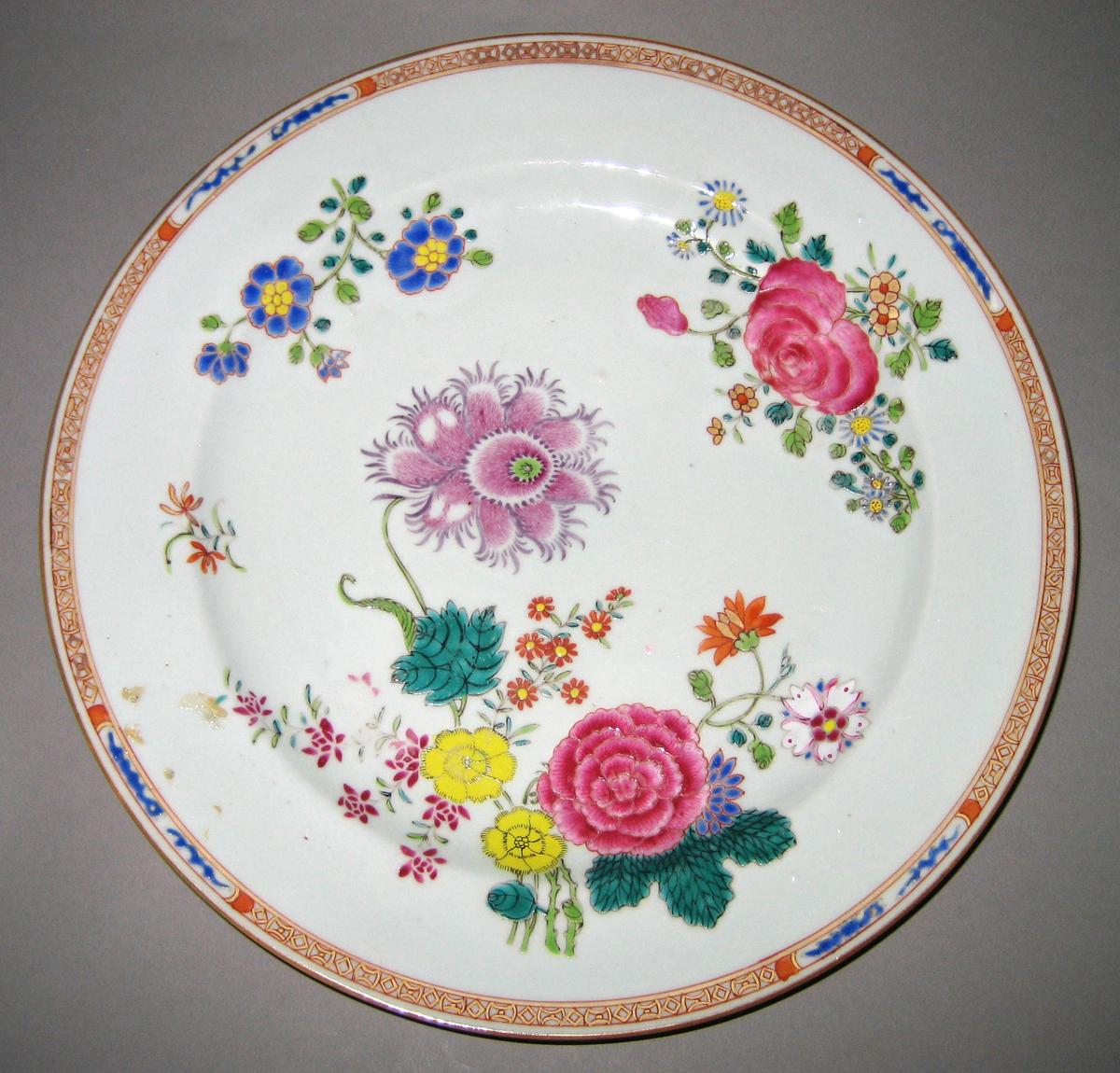 1966.0566.022 Porcelain Plate