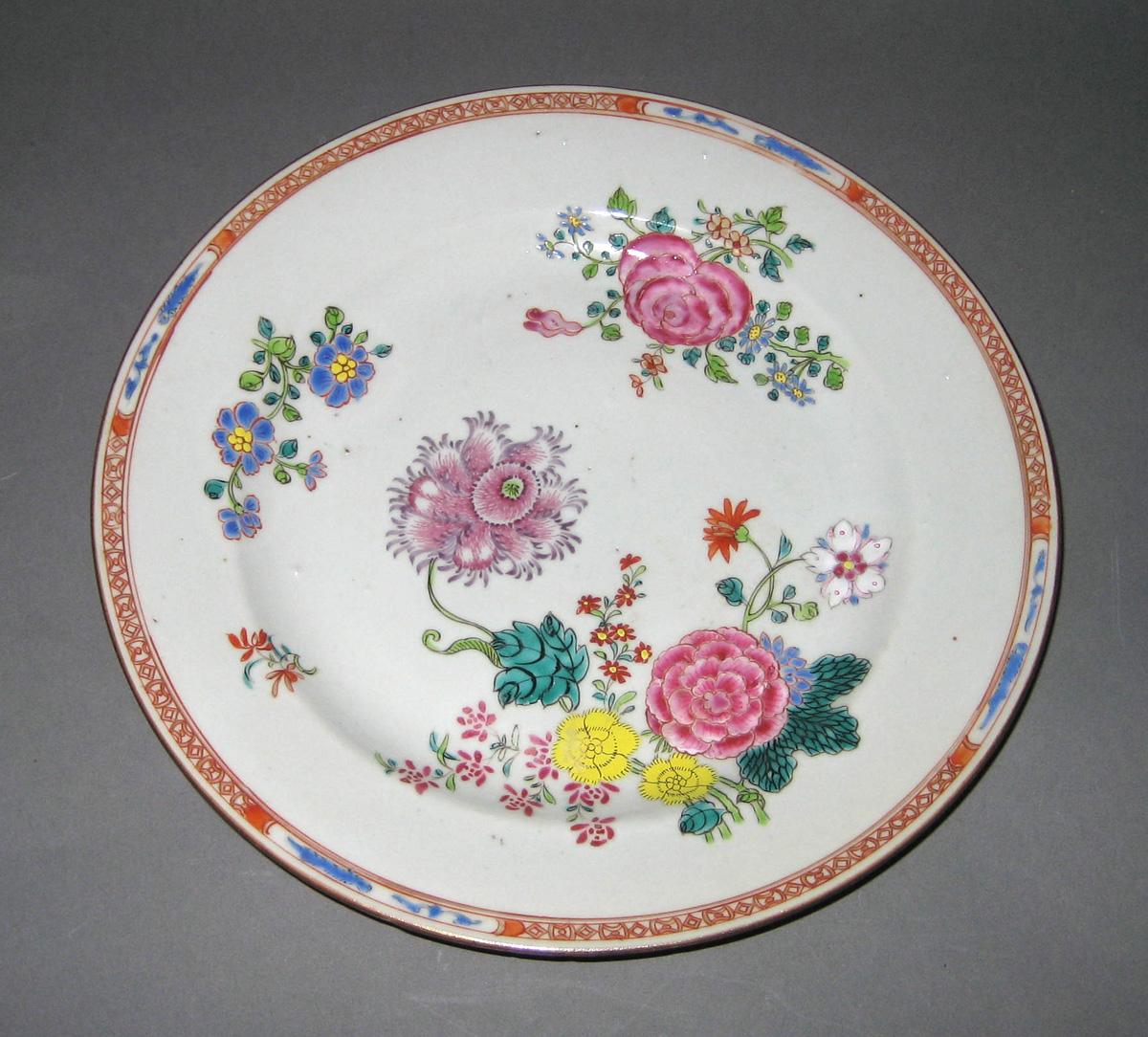 1966.0566.037 Porcelain Plate