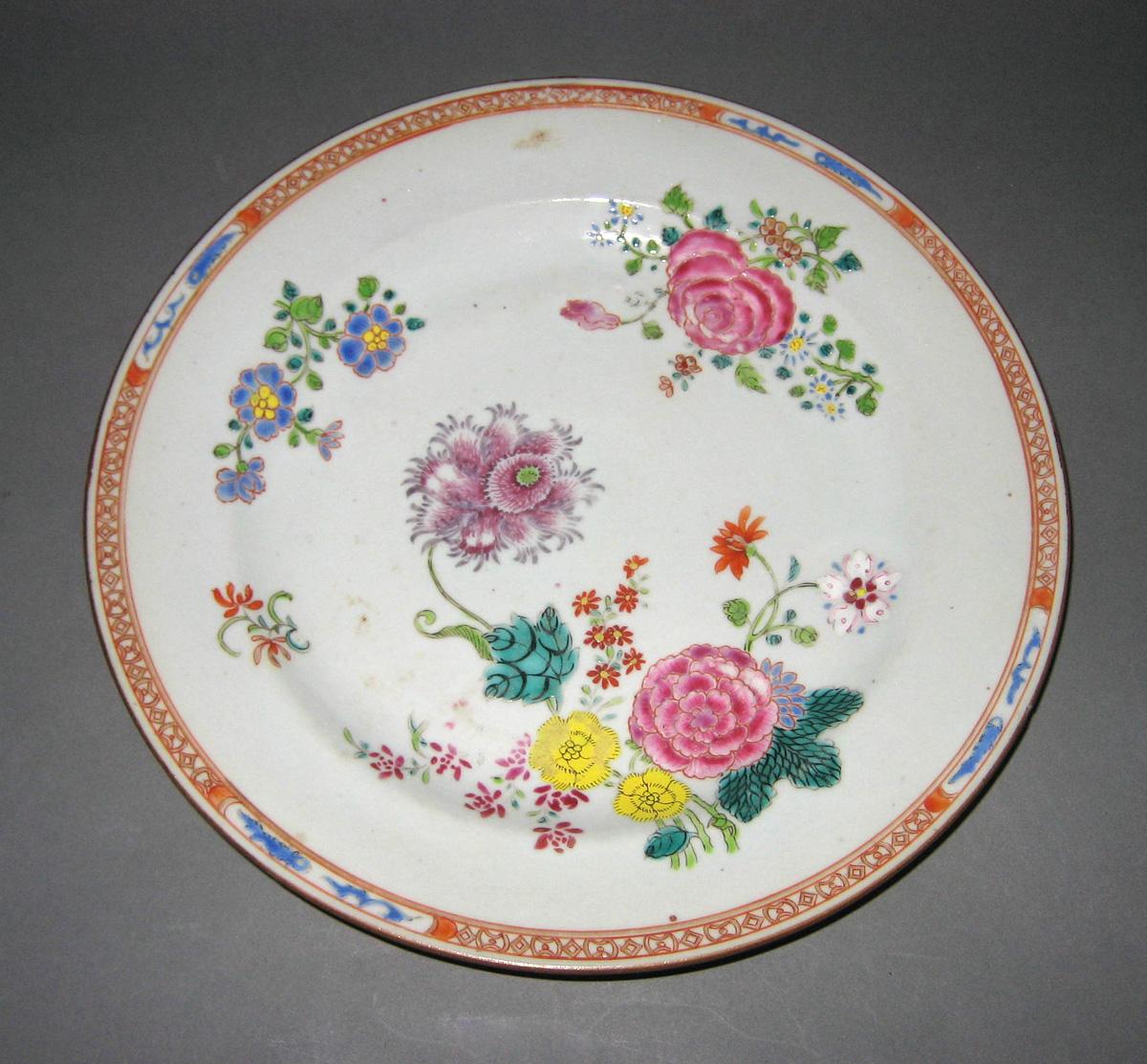 1966.0566.060 Porcelain Plate