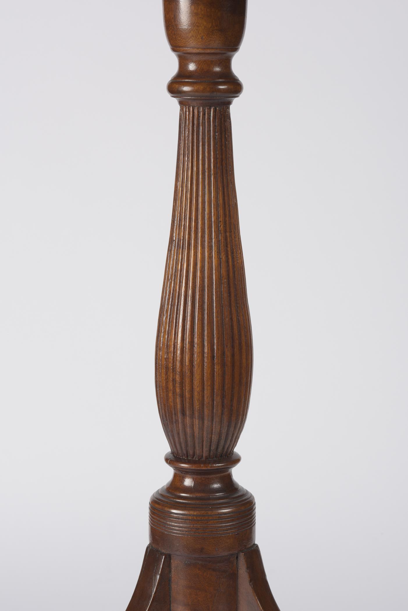 1957.0013 Candlestand, detail 2