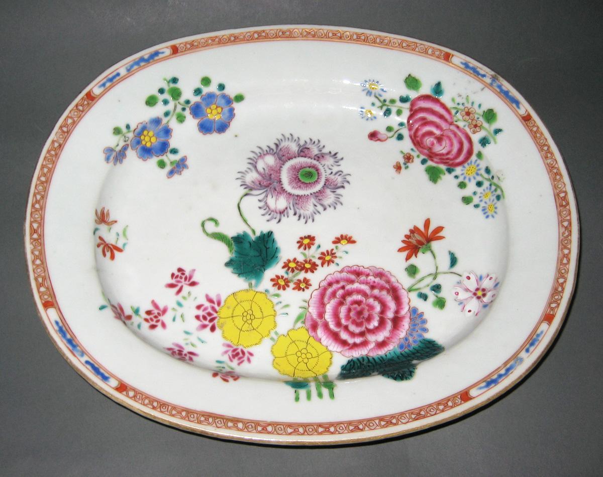 1966.0566.115 Dish