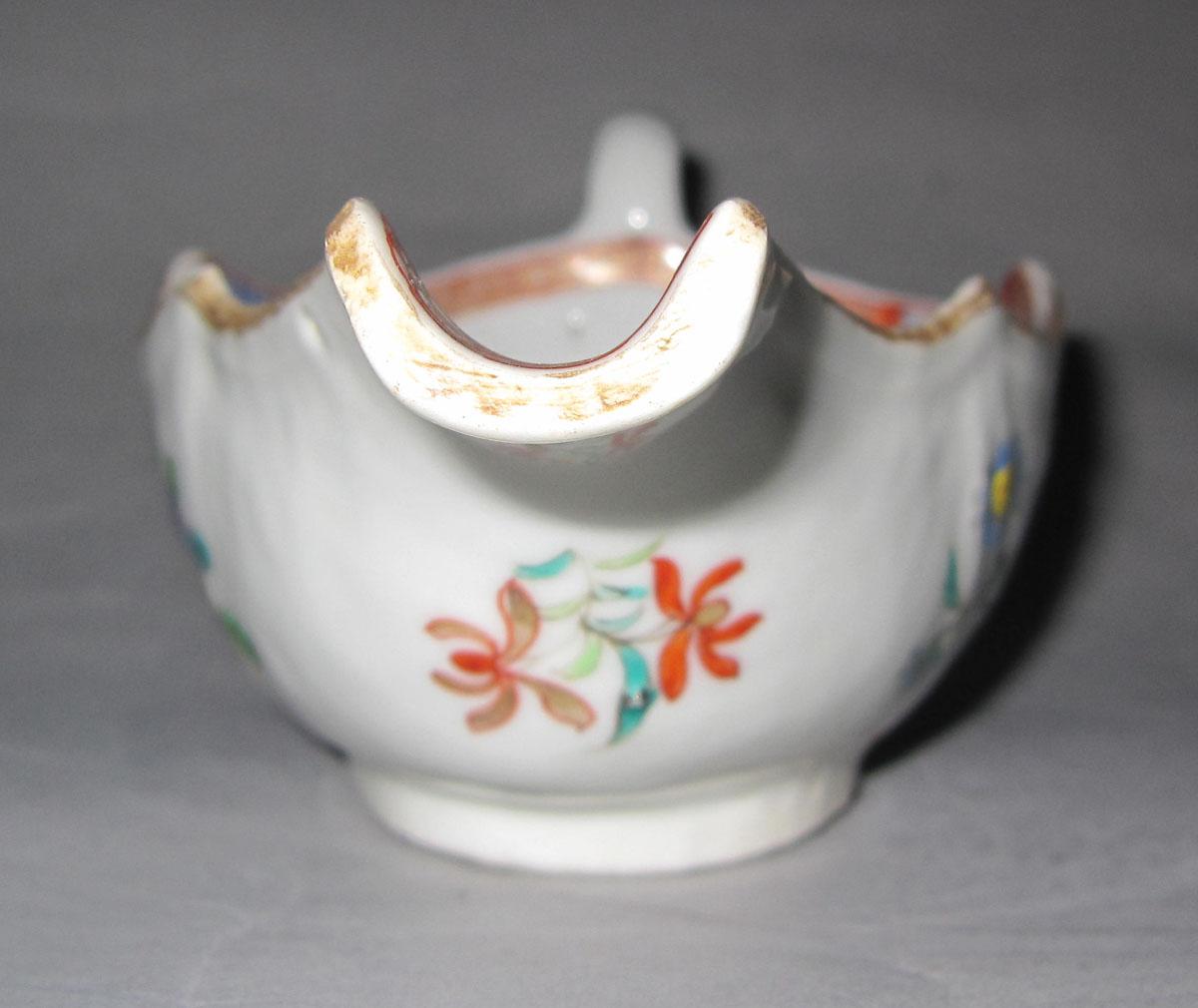 1966.0566.139 Porcelain sauceboat spout