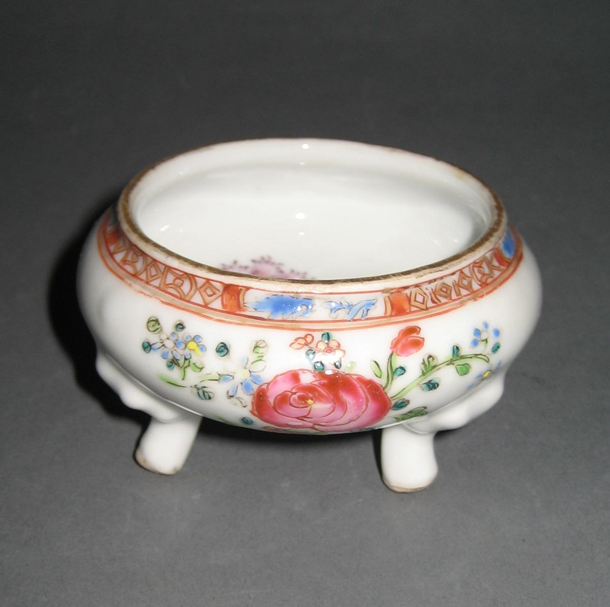 1966.0566.147 Salt Cellar Side 1