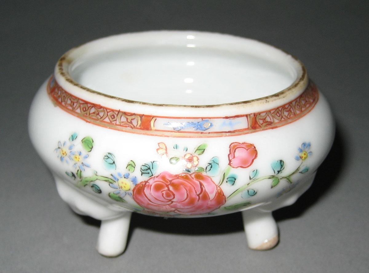 1966.0566.156 Porcelain Salt Cellar view 1