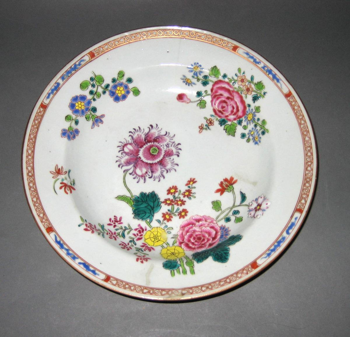 1966.0566.247 Porcelain Plate or Bowl