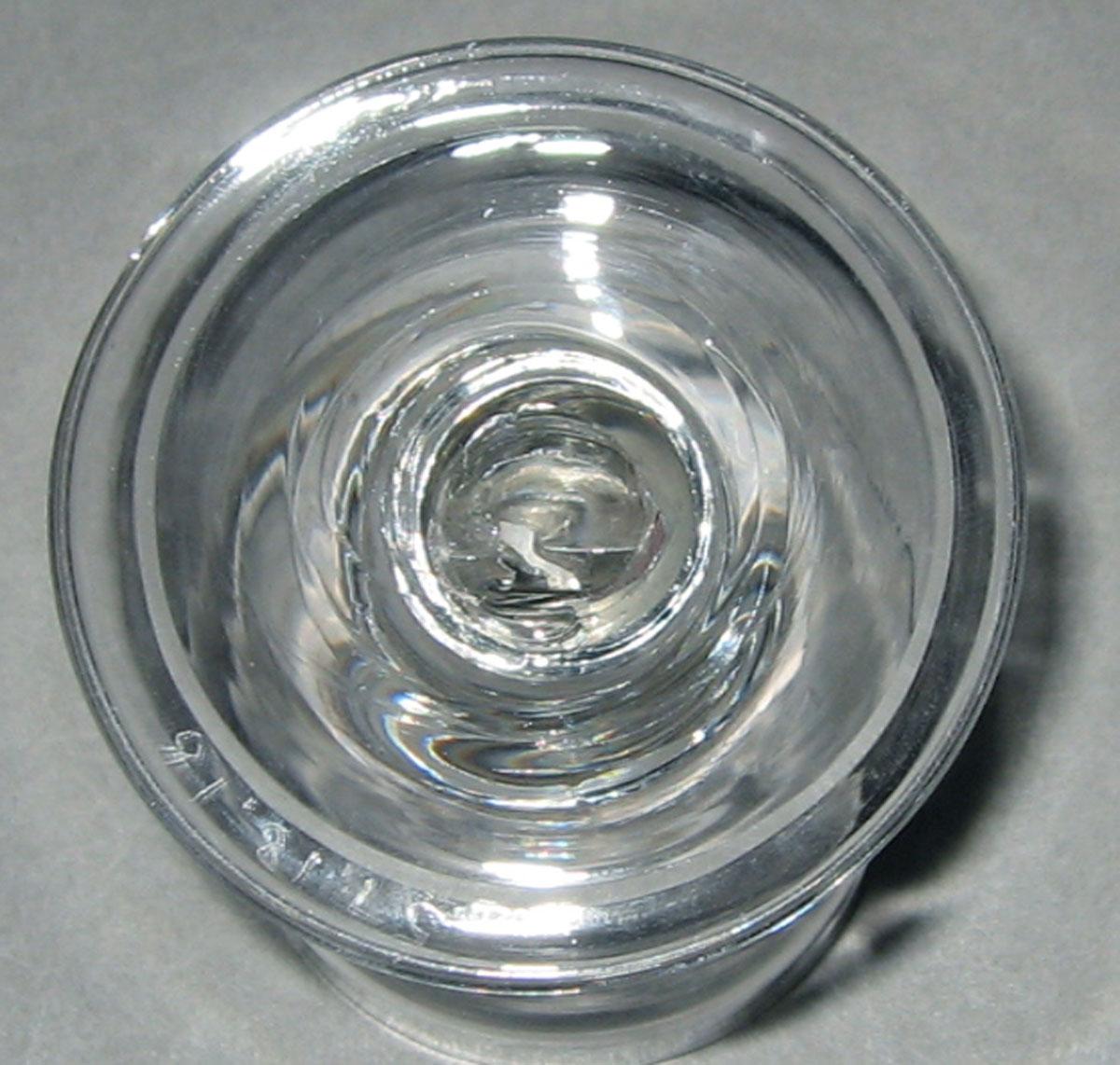 1957.0018.018 Glass wineglass (underside)