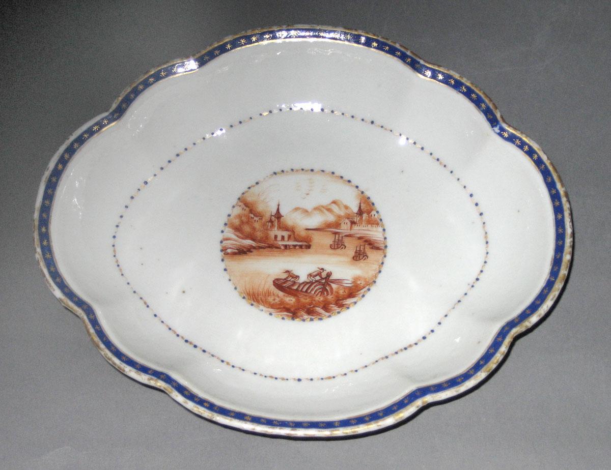 1966.0567.146 Dish